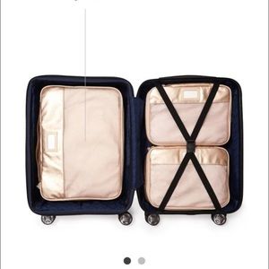 Cal pack travel organizer